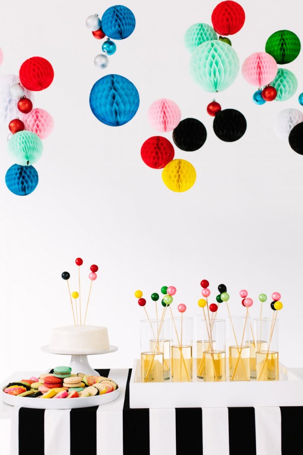 Modern-Holiday-Party-Cocktails-600x900